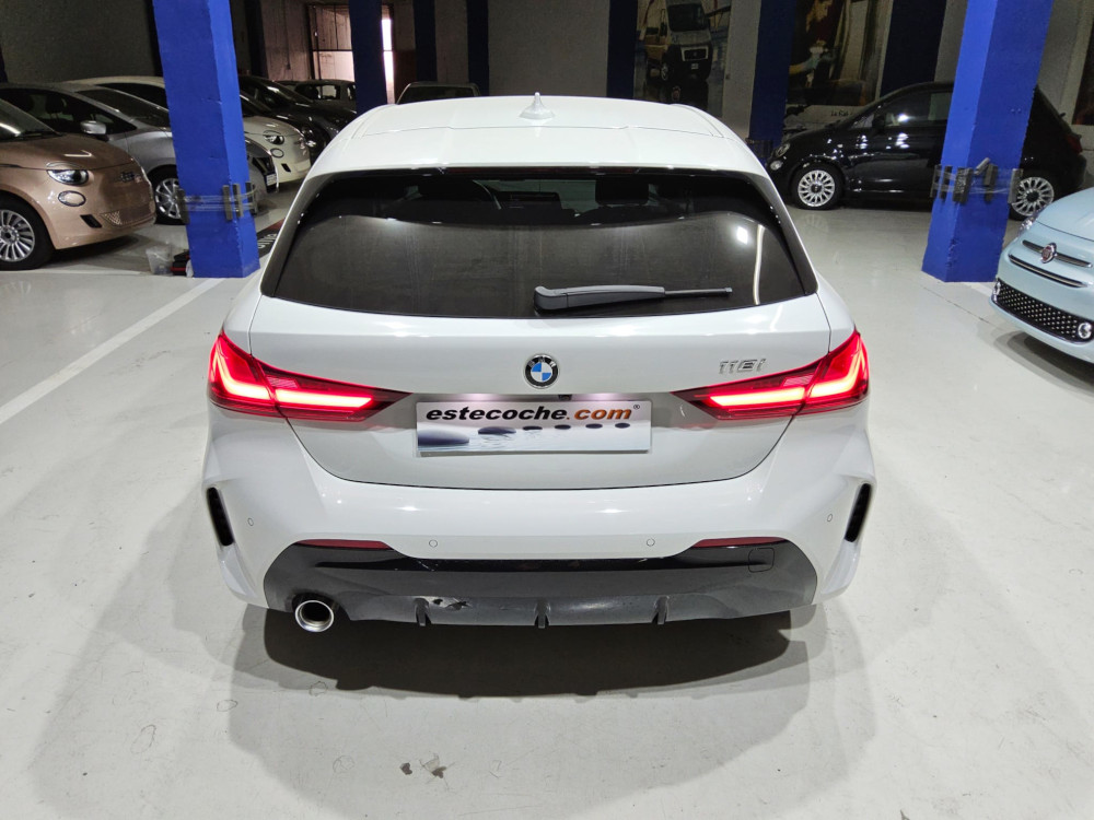 BMW SERIE 1 1.5 118I CORPORATE AUTOM. 5P M-SPORT - 31/03/2023 - 7.482 KM - BLANCO