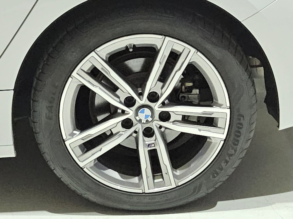 BMW SERIE 1 1.5 118I CORPORATE AUTOM. 5P M-SPORT - 31/03/2023 - 7.482 KM - BLANCO